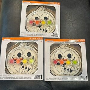 3 Color Your Own Ceramic Dish Kit. Great for kids 8+.